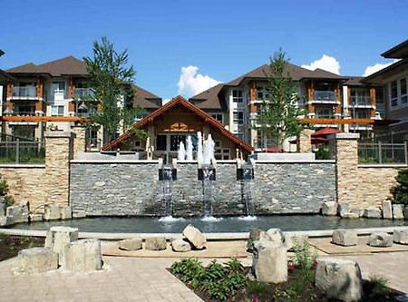Waterscapes Resort By Dkra Kelowna Eksteriør bilde