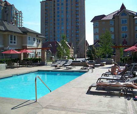 Waterscapes Resort By Dkra Kelowna Eksteriør bilde