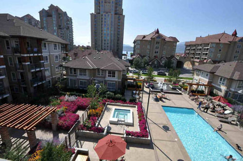 Waterscapes Resort By Dkra Kelowna Eksteriør bilde